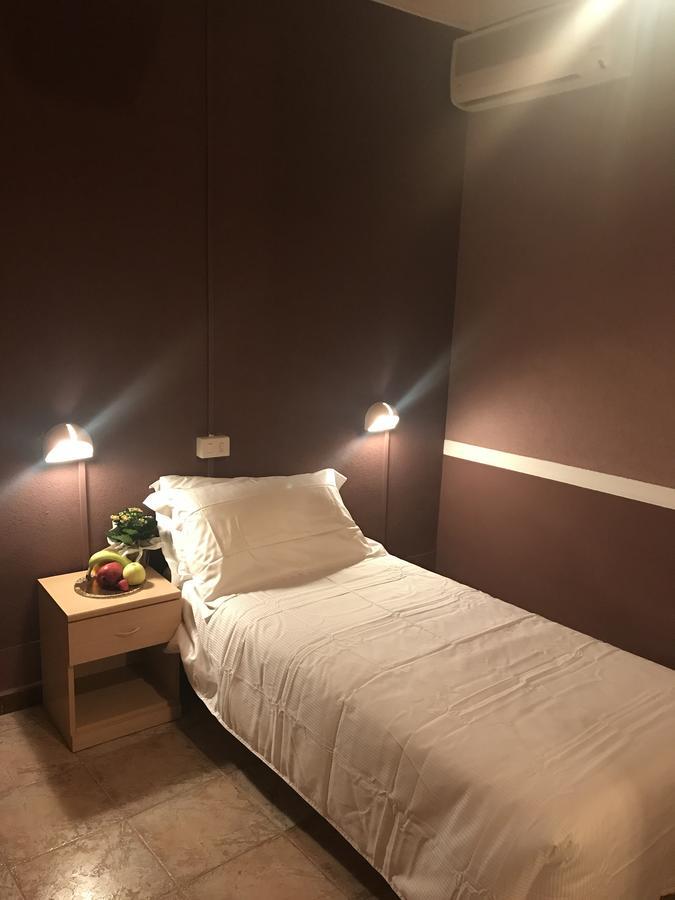 Hotel Raphael Bordighera Eksteriør billede